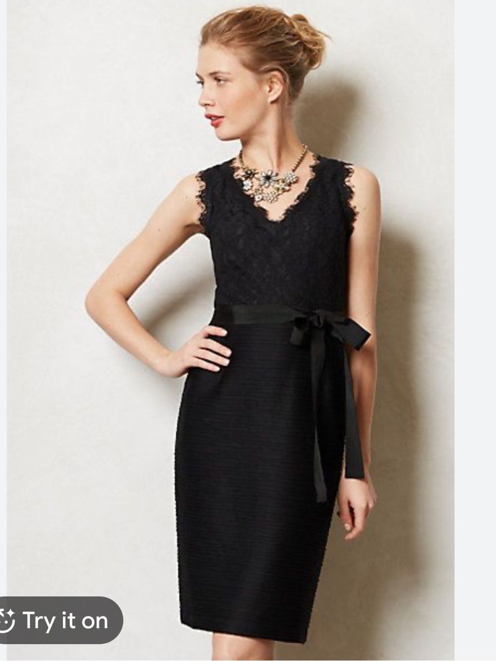 Anthro x Maeve 6 Seraphima lace dress v-neckline gathered textured skirt